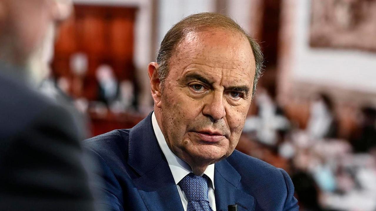 Bruno Vespa e il nuovo libro: «Con Cossiga litigi tremendi ma siamo stati grandi amici»