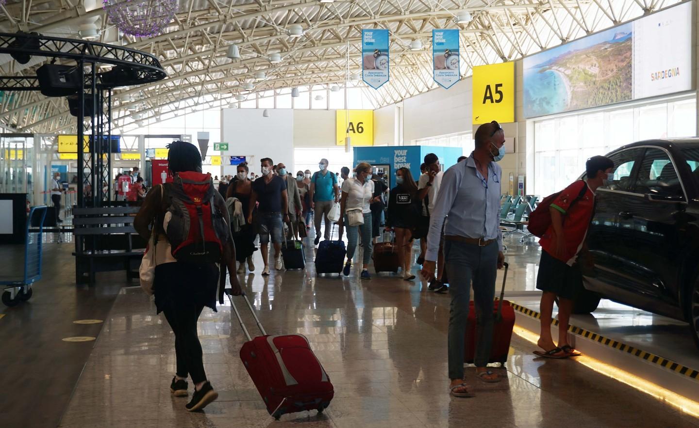 Rivoluzione nei cieli sardi: le low cost scoprono Olbia 