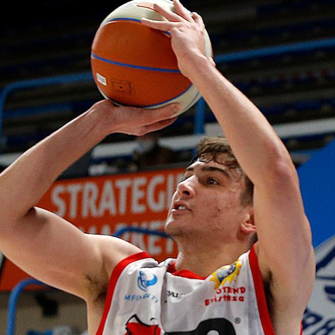 Pacher il redivivo trascina un Kleb super 