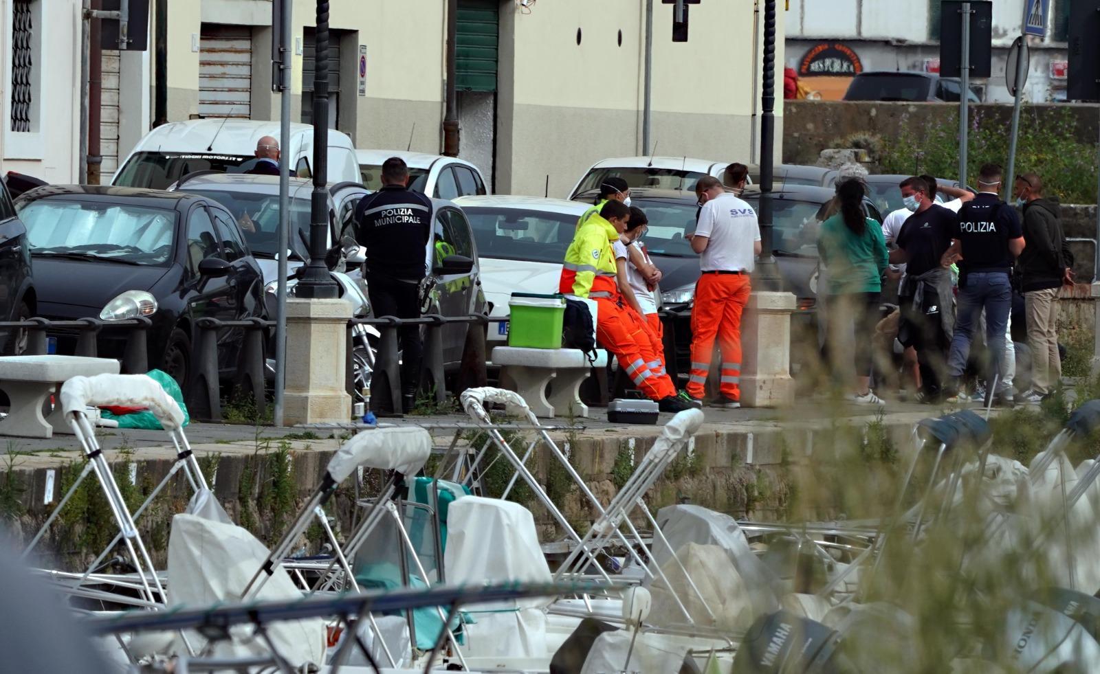La tragedia sugli scali delle Macine (foto Franco Silvi)