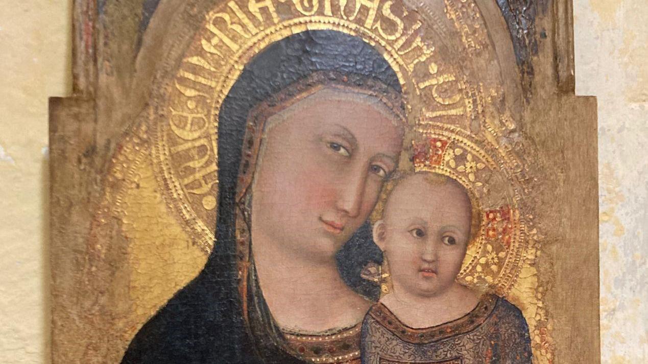 Palaia riabbraccia il suo gioiello nascosto, l’opera arriva nella Pieve con la scorta