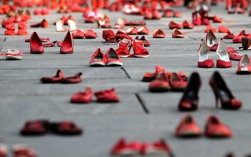 Violenze per anni sulla moglie