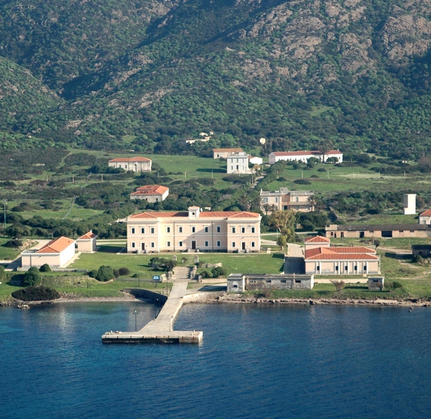 Cala Reale senz’acqua da giorni 