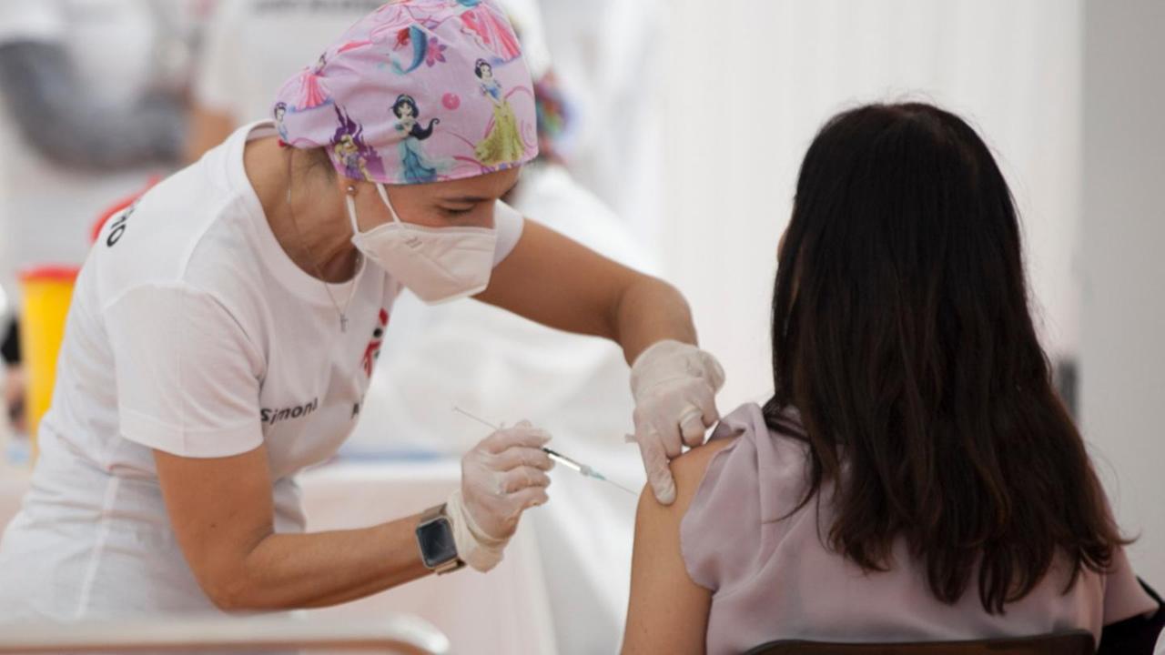 Da giugno vaccino anche ai dodicenni