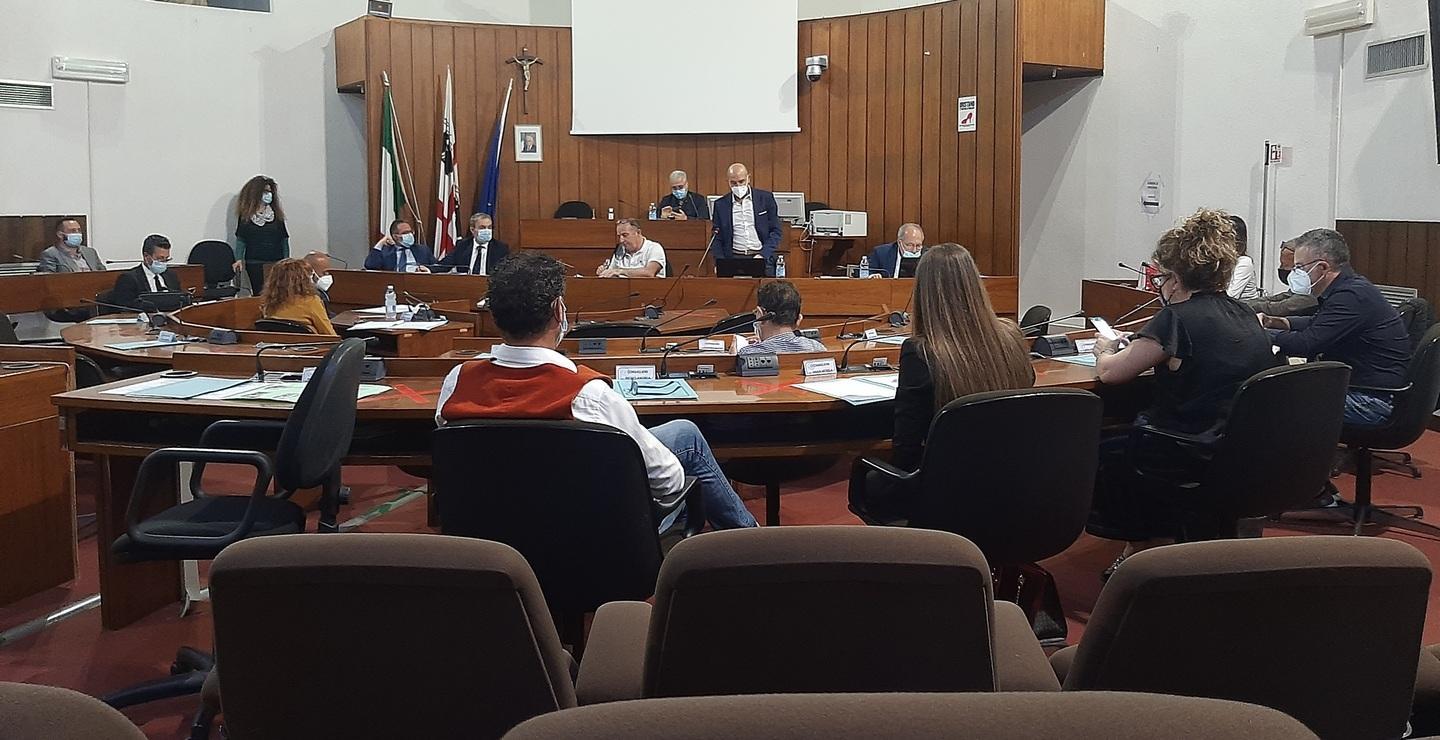 Lutzu si rafforza e presenta i piani 