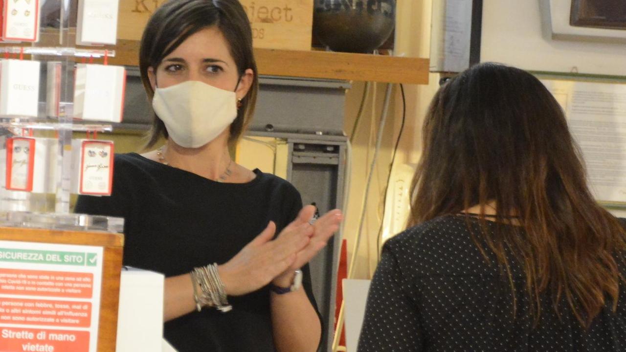 Da lunedì in zona bianca Solinas: «Restiamo prudenti»