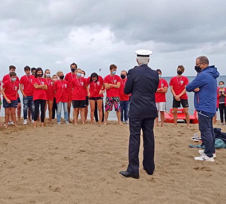Spiagge sicure, 67 torrette e 120 bagnini al lavoro 