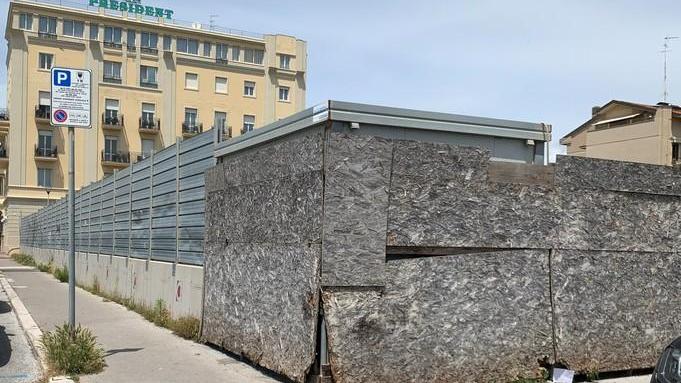 Dondolini: «Che fine ha fatto il parco all’ex area del Fascio?»