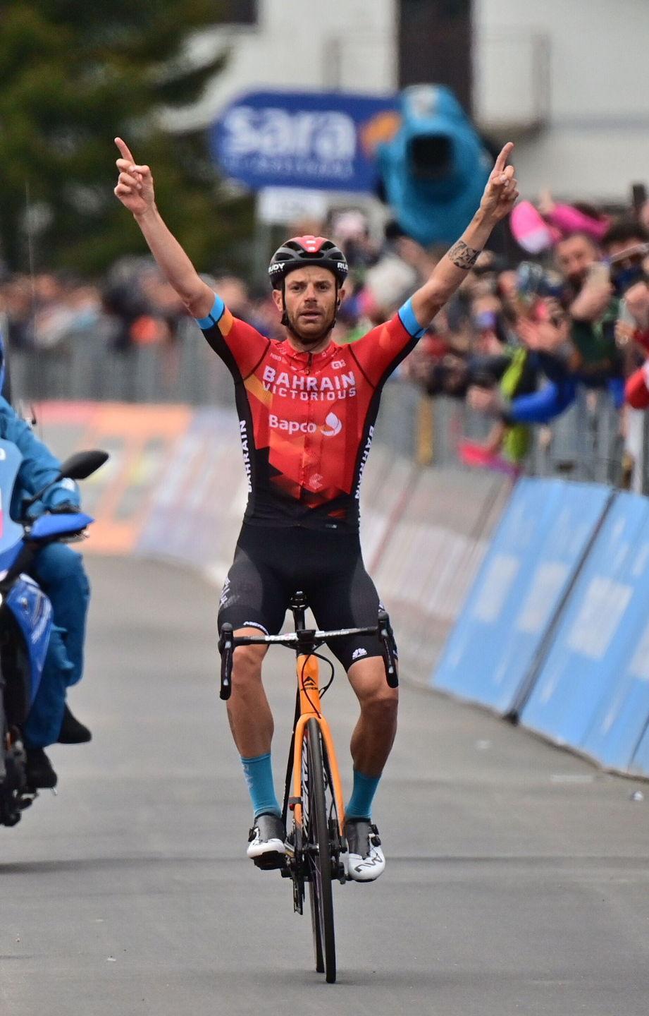 Acuto di Caruso, Bernal a un passo dal trionfo 