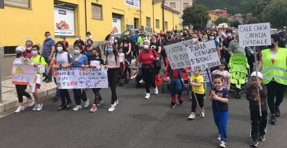 Per il San Camillo marcia di 16 comuni 