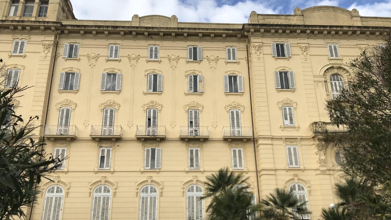 Nuova proprietà in vista per l’ex Hotel Corallo, simbolo liberty di Livorno