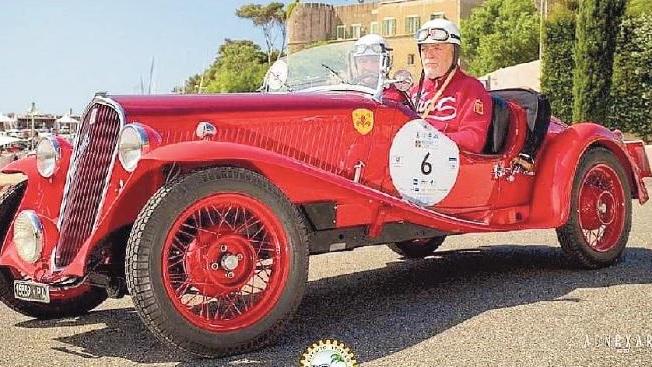 Giorgio Notari con la sua auto, unico grossetano in lizza per la 1000 Miglia 2021