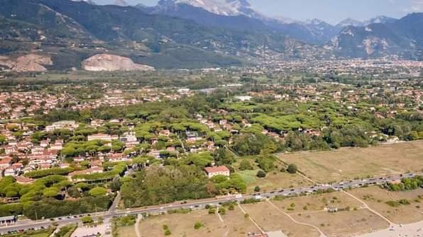 Bagnini iper attrezzati anche sulle spiagge libere di Forte