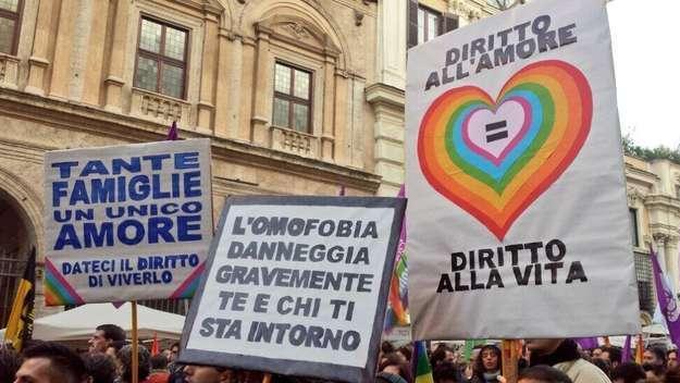 Arcigay: «La reazione di Fratelli d’Italia ci ha molto sorpreso»