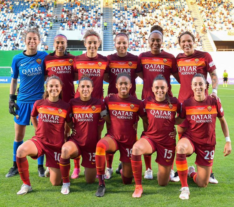La Roma trionfa nella notte del Mapei Stadium 