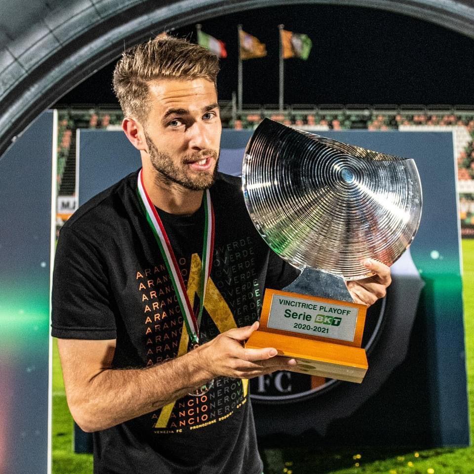 La favola di Ricci, dagli scogli alla serie A: «Il sogno che si avvera ma il mio Livorno...» 