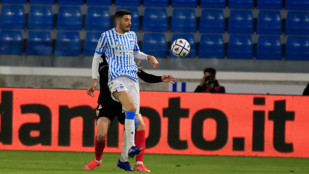 Mattia Valoti è senz'altro il pezzo di mercato più pregiato della Spal