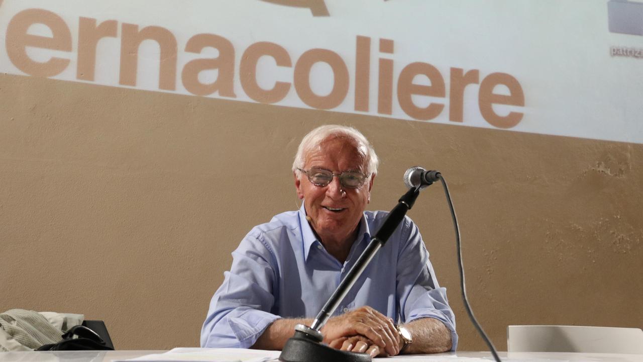 Il Vernacoliere contro Giorgia Meloni, piovono accuse di sessismo. Cardinali: «È la nostra satira»