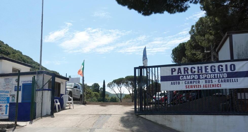 Il calcio supera i campanilismi Il Porto Ercole va al Maracanà 