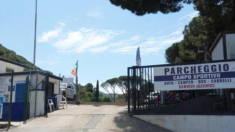 Il calcio supera i campanilismi Il Porto Ercole va al Maracanà
