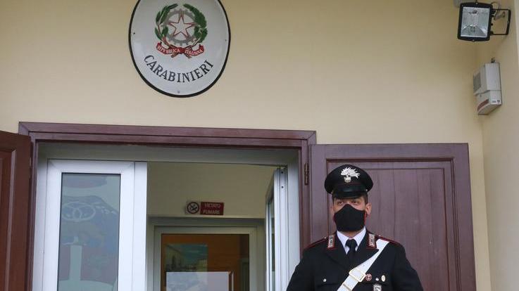 Davanti al gip i fratelli dello spaccio «Marco è provato, dorme in auto»