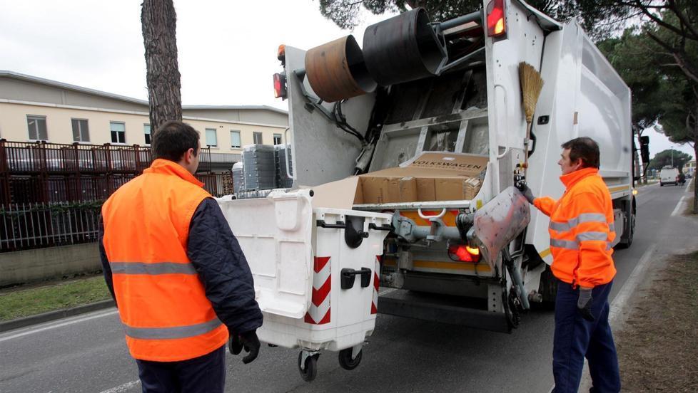 Le bollette della Tari arrivano a rilento: «Nessuna mora per pagamenti in ritardo» 