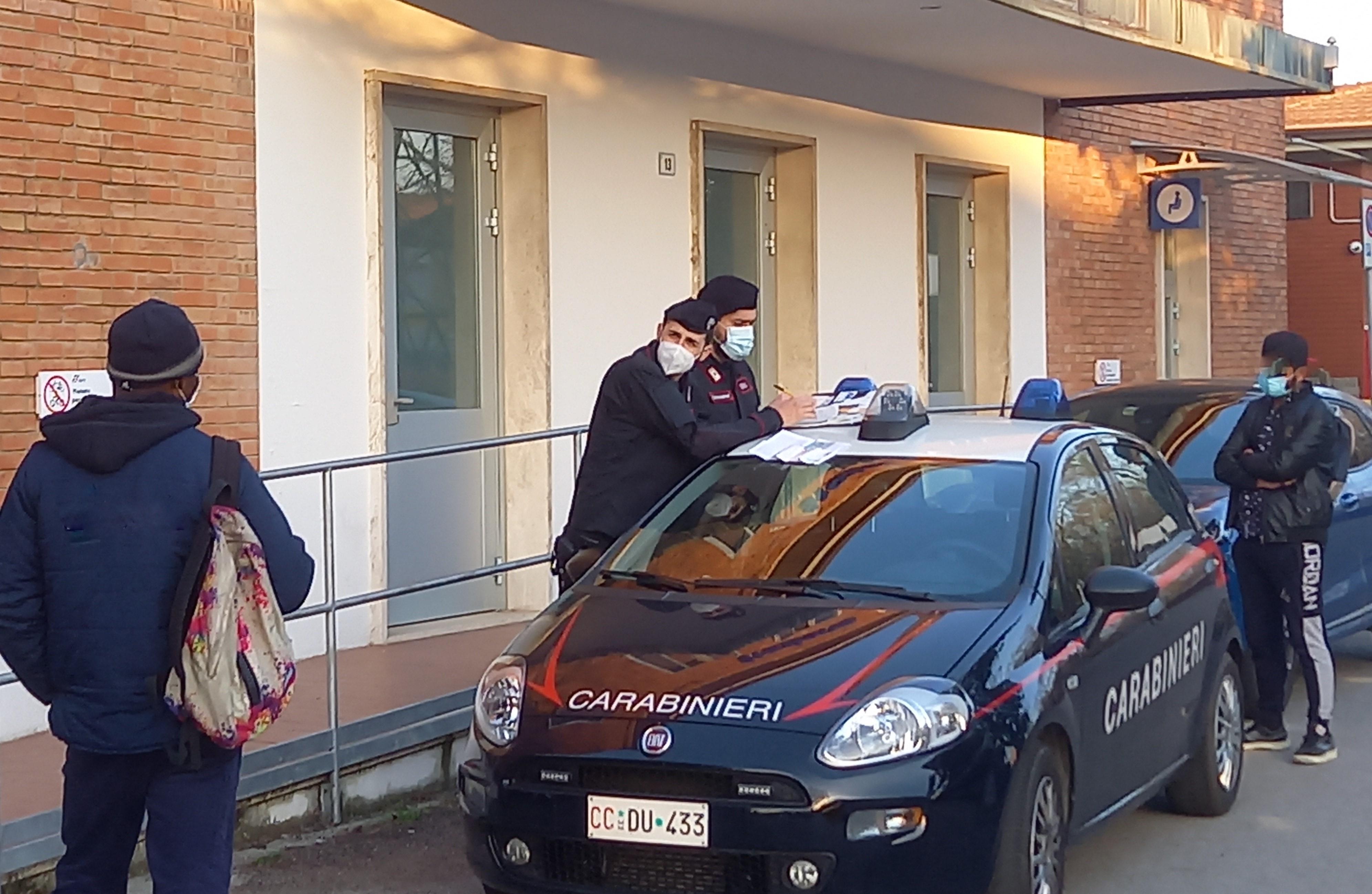 Portomaggiore, sorpresi senza documenti: tre denunciati