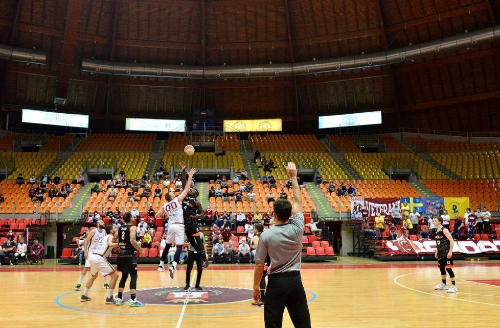Il cuore non basta, Libertas 1947 ko all’overtime: per la finale serve un’impresa a Bernareggio 