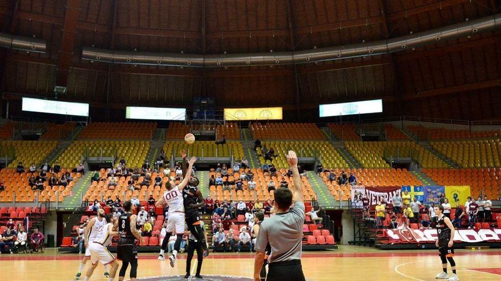 Il cuore non basta, Libertas 1947 ko all’overtime: per la finale serve un’impresa a Bernareggio