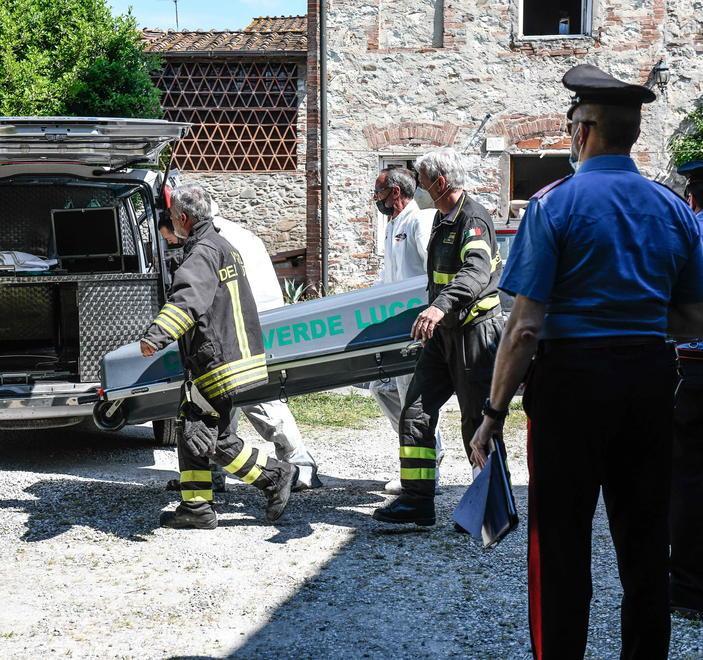 Morto nell’incendio, la salma a disposizione del magistrato 