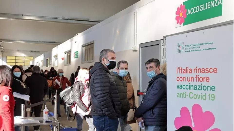 Vaccini, domenica un click day per la provincia di Modena con Johnson & Johnson