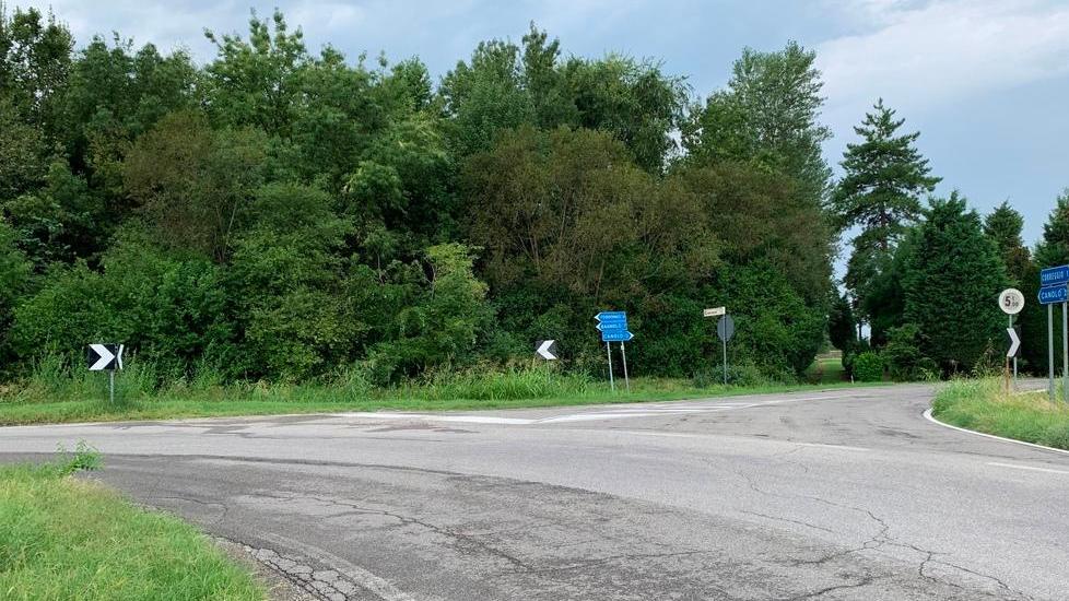 Una nuova rotonda sulla provinciale che porta a Fosdondo