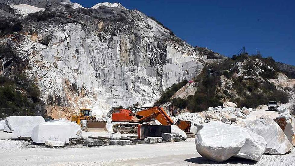 Tariffe del marmo da ricalcolare Il Tar bacchetta l’amministrazione