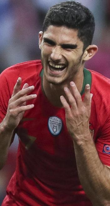 Fiorentina, Guedes nel mirino Ma il Valencia spara alto...