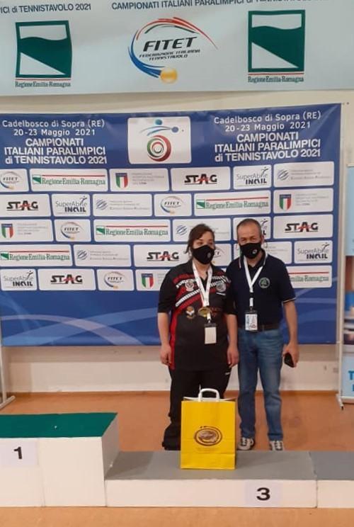 La nulvese Rozzo sul podio di tennis tavolo