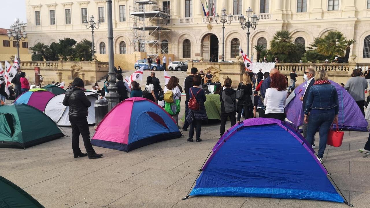“Tende in piazza”, annullata la manifestazione 