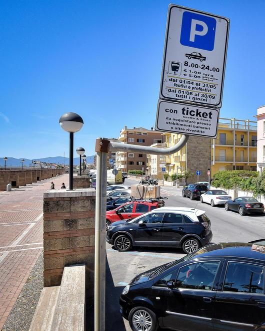 Parcheggi al mare Pubblici o privati, la mappa dei prezzi 