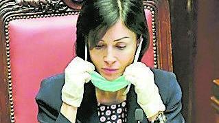 L’appello della ministra Carfagna «Tuteliamo le ragazze a rischio»