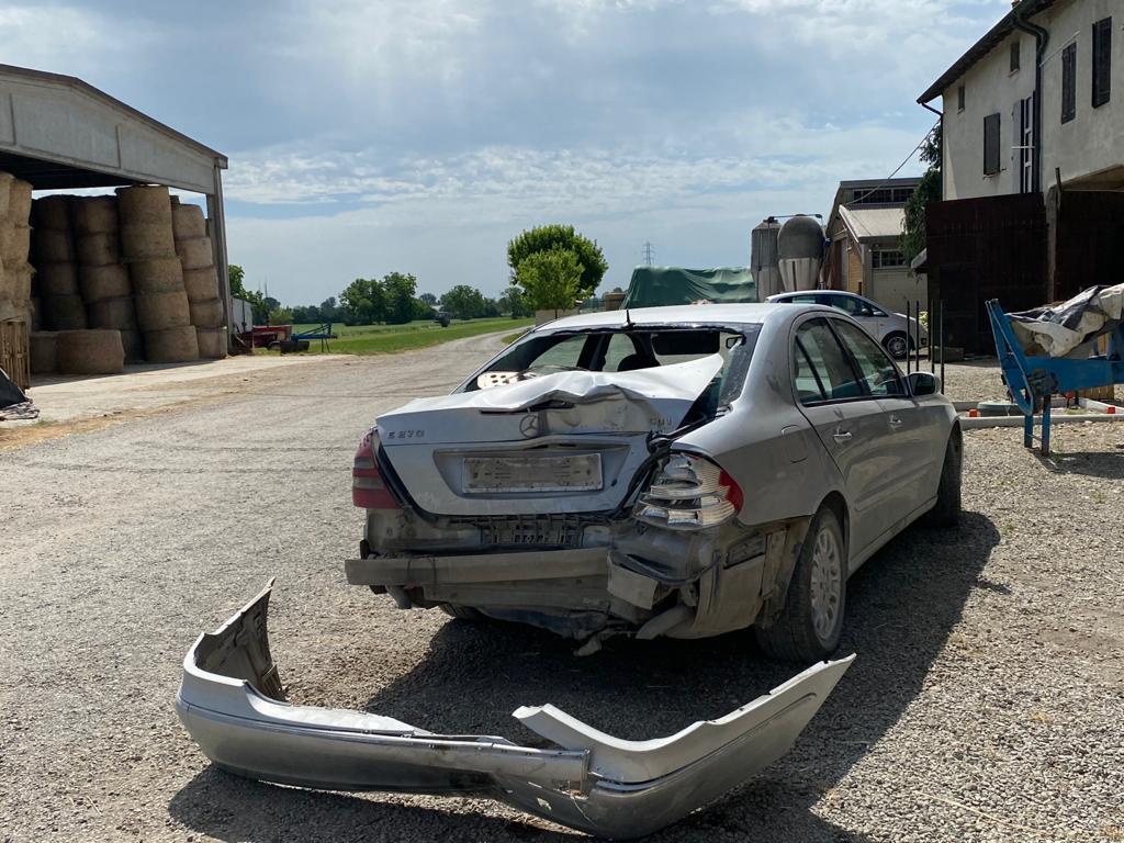 L'auto coinvolta nell'incidente di Calerno