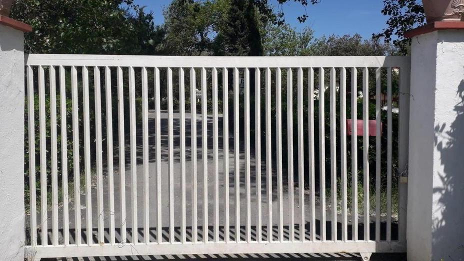 Chiude Il Cenacolo Holiday House del Calambrone: restano a casa tutti i dipendenti