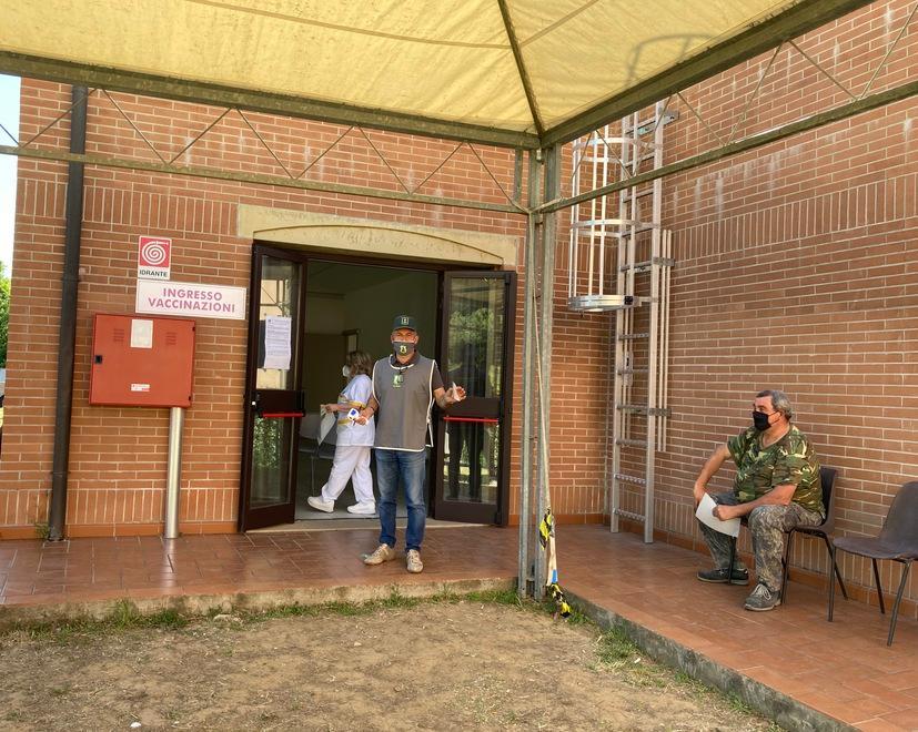 Open day un mezzo flop col vaccino AstraZeneca Iniettate 102 dosi su 220