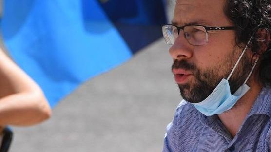 Sindacati: «Il patto per la scuola si è rotto» In 60 hanno titolo ma le cattedre sono 350