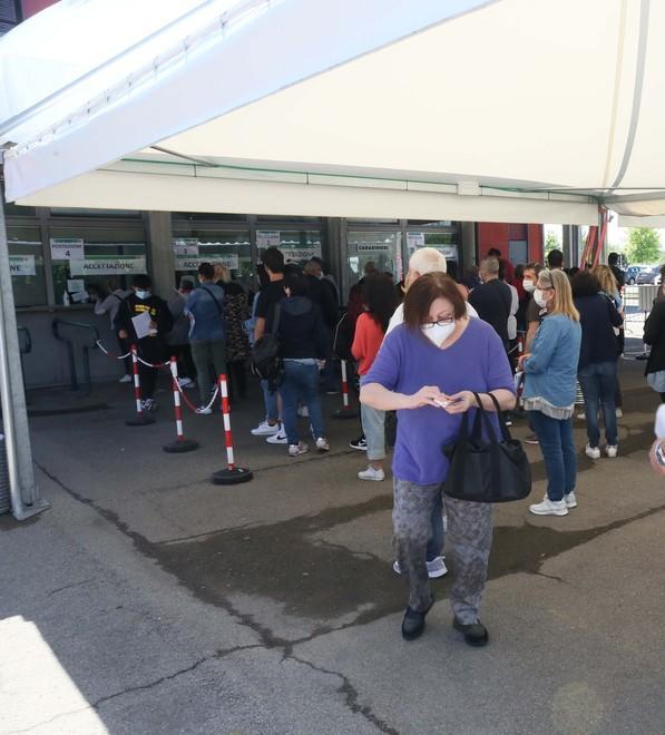 Via alla campagna vaccinale per oltre 70mila lavoratori 