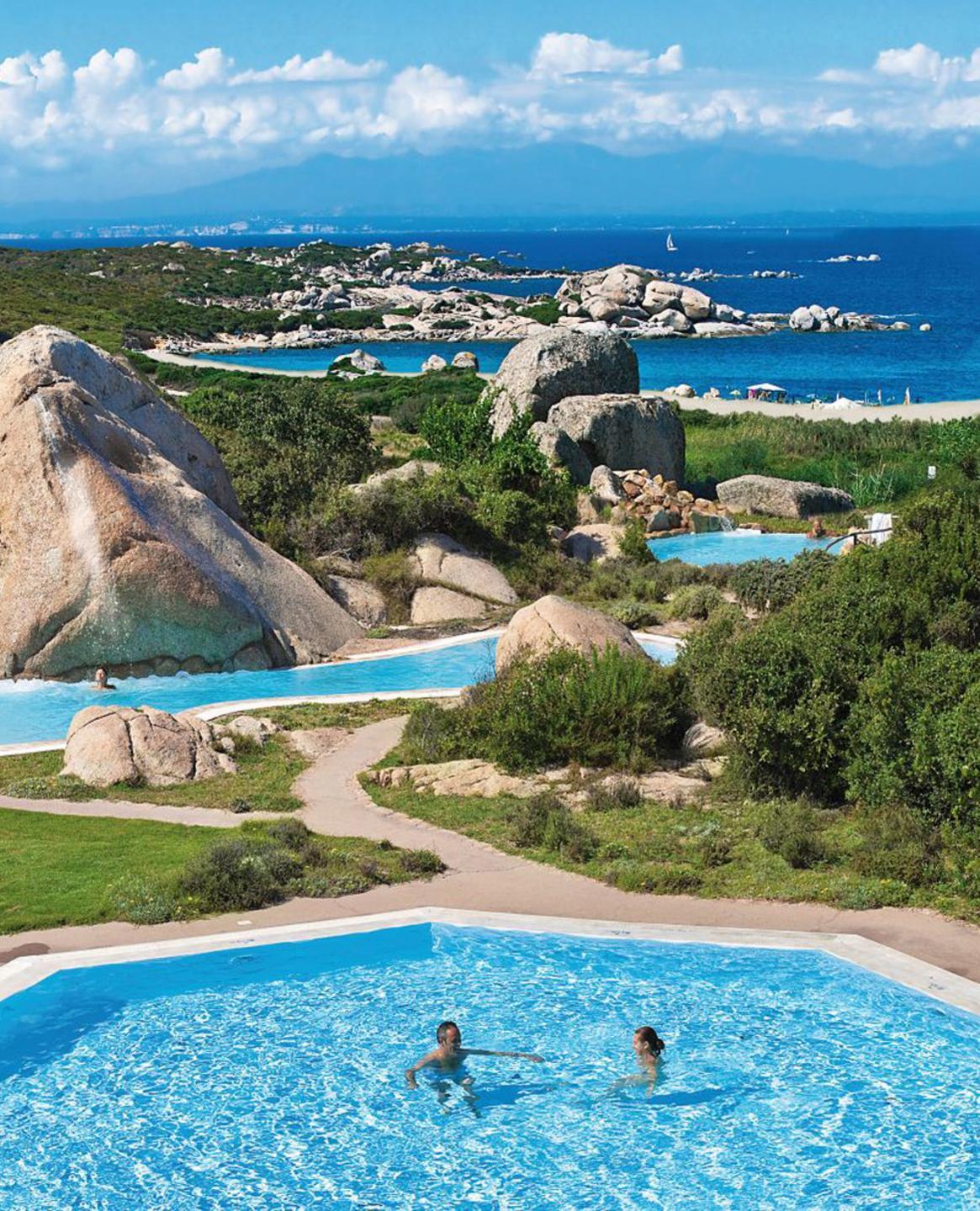 Turismo, in Gallura si riparte: «Molte prenotazioni per gli hotel di lusso» 