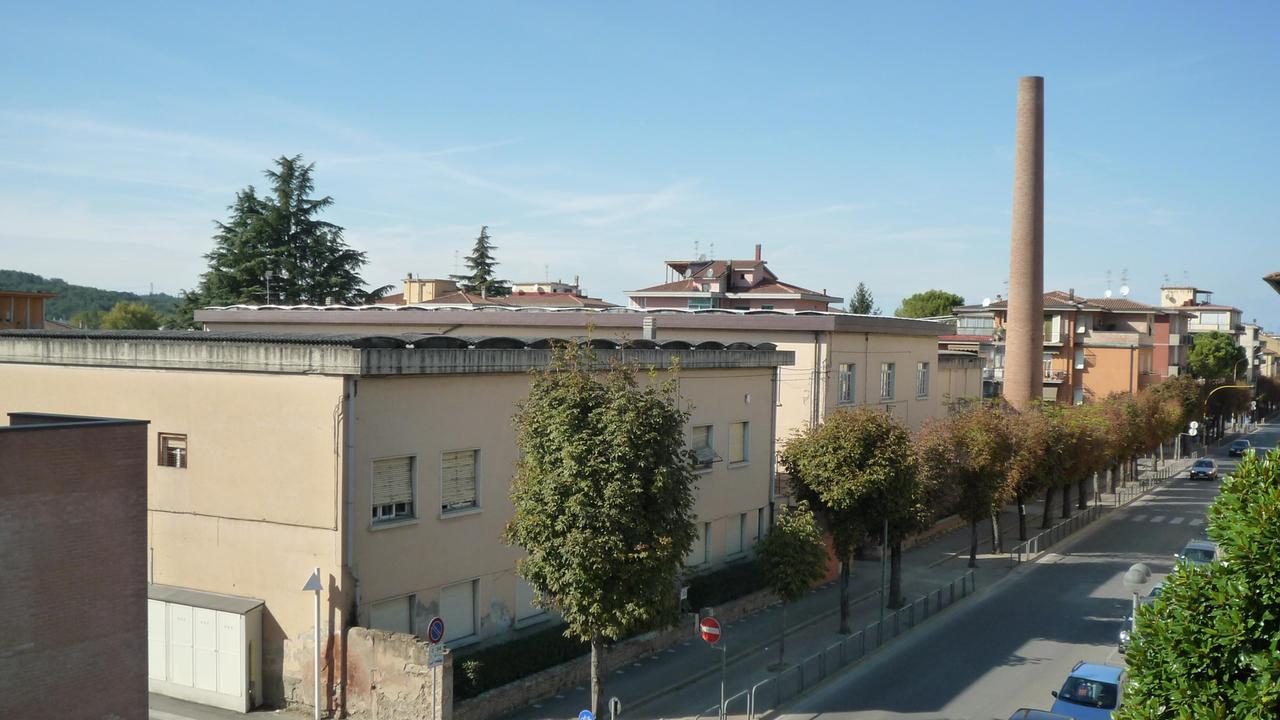 Cinque fabbricati conosciuti come “Ex Aeronautica” del viale Matteotti e la stazione di Certaldo