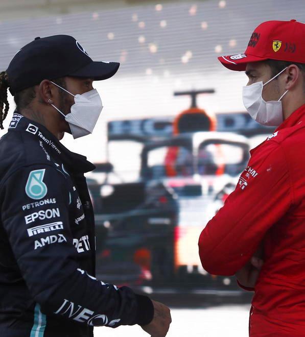 La Rossa s’è desta Leclerc, ancora pole E sul circuito di Baku oggi si può osare 
