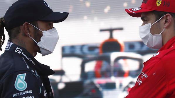 La Rossa s’è desta Leclerc, ancora pole E sul circuito di Baku oggi si può osare