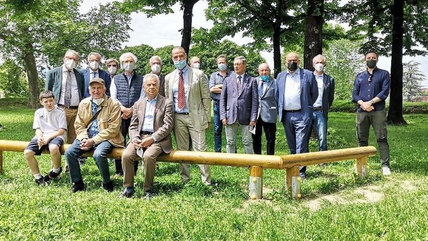 Montati attrezzi per allenarsi all’aperto sulle Mura