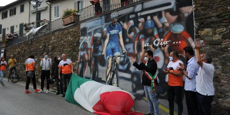Un murale ricorda Giovanni Iannelli a Carmignano 