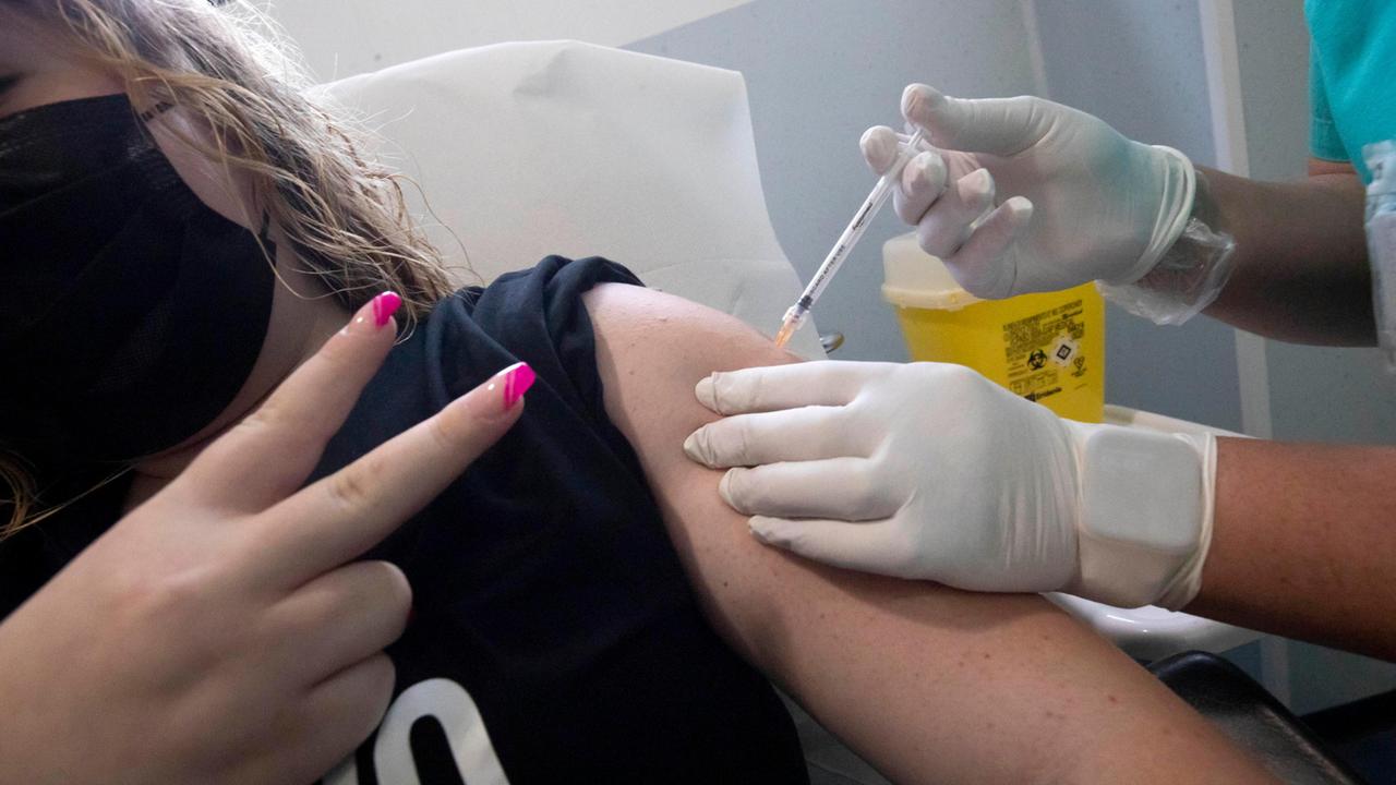 Vaccini, la Sardegna supera il milione di dosi somministrate